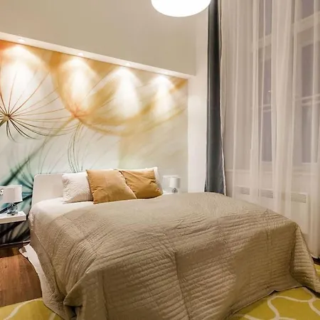 Luxury St Stephen's Basilica Budapest